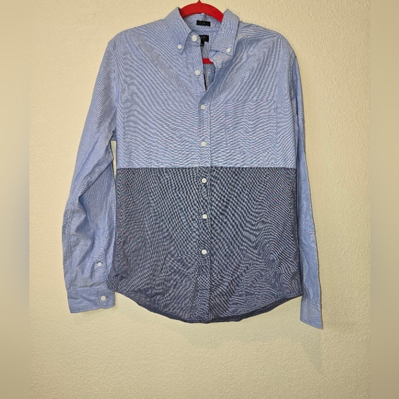 J Crew 100% Cotton Shirt Men's Size Med Button Down Blue Ombre  NEW - Picture 1 of 10
